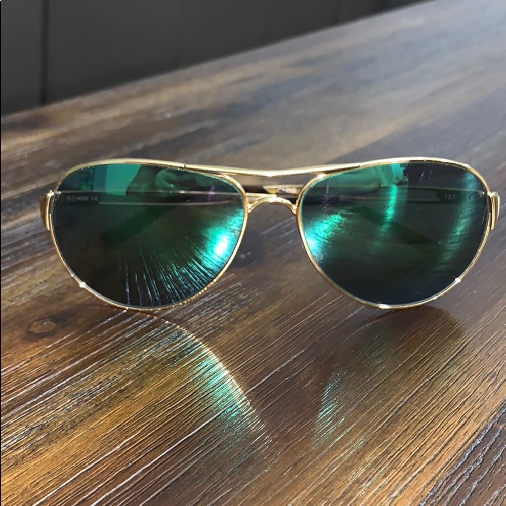 Oakley Sunglasses 🕶